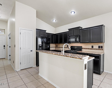 14685 Holsteiner Court - Photo Thumbnail 13
