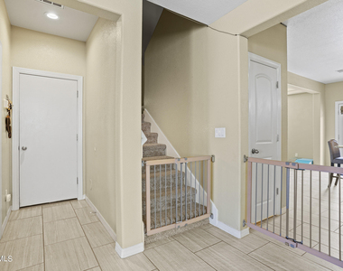 12616 Arrow Weed Drive - Photo Thumbnail 11