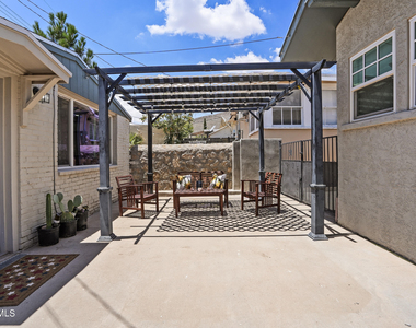 2718 Silver Avenue - Photo Thumbnail 1