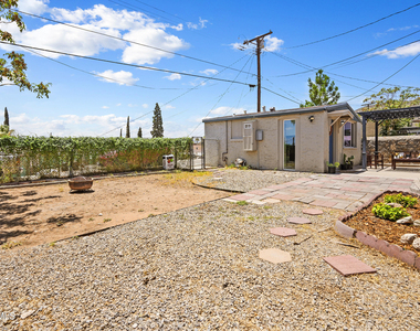 2718 Silver Avenue - Photo Thumbnail 15