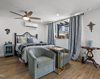 2718 Silver Avenue - Photo Thumbnail 9