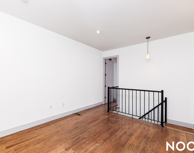 243 Harman St - Photo Thumbnail 5