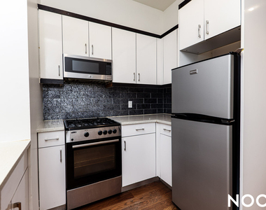 243 Harman St - Photo Thumbnail 3