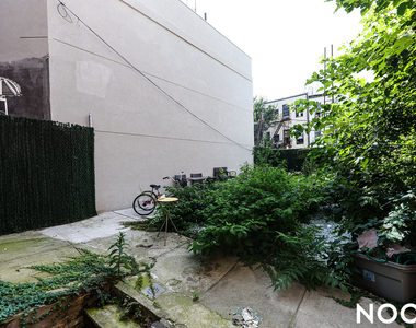243 Harman St - Photo Thumbnail 16