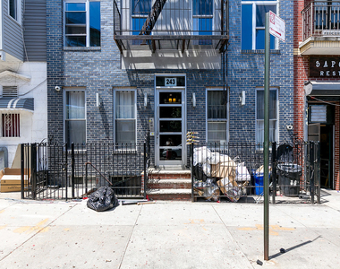 243 Harman St - Photo Thumbnail 1