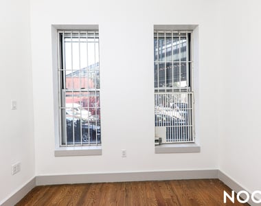 243 Harman St - Photo Thumbnail 11