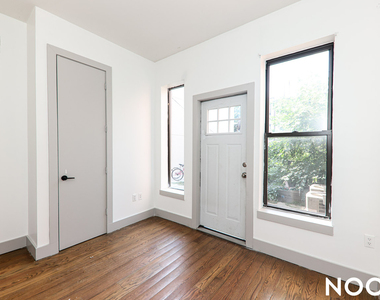 243 Harman St - Photo Thumbnail 6