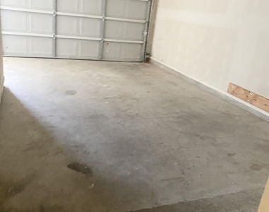 4621 Michael Torres Drive - Photo Thumbnail 12