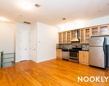 18 Goodwin Pl - Photo Thumbnail 1