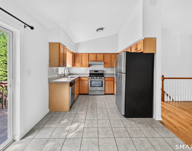 189 Kneen Street - Photo Thumbnail 13