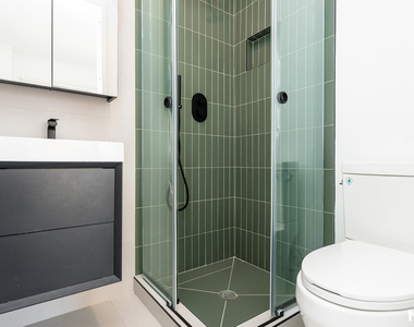 527 Grand Ave - Photo Thumbnail 12