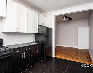 784 St Johns Pl - Photo Thumbnail 13