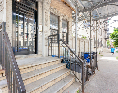 102 Rogers Ave - Photo Thumbnail 16