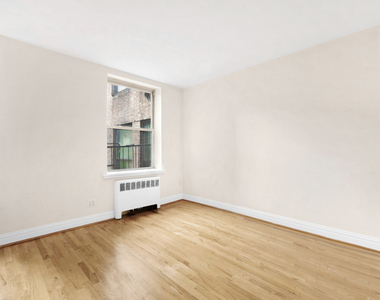 East 27th street - Photo Thumbnail 1