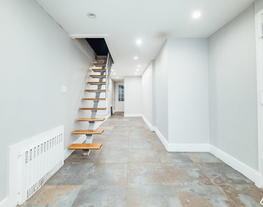 1013 Pacific St - Photo Thumbnail 10