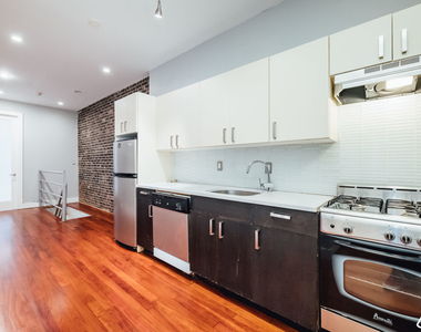 1013 Pacific St - Photo Thumbnail 1