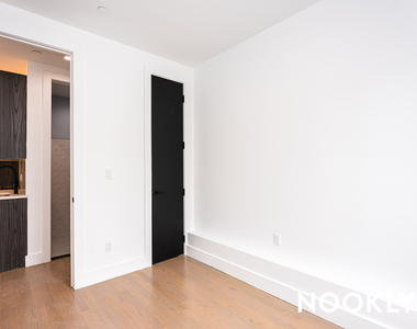 1189 Broadway - Photo Thumbnail 3