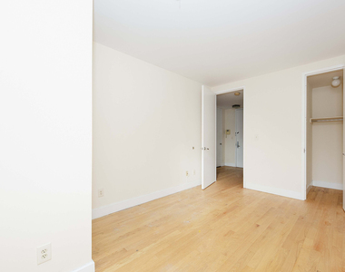 756 Myrtle Ave - Photo Thumbnail 3
