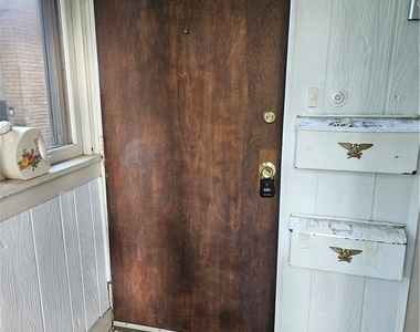 124 Lincoln Ave - Photo Thumbnail 1