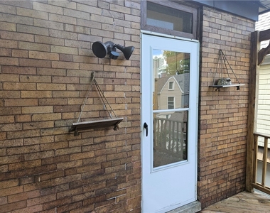 124 Lincoln Ave - Photo Thumbnail 42