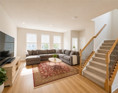 9717 Hopkins St - Photo Thumbnail 7