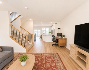 9717 Hopkins St - Photo Thumbnail 8