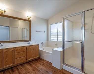 3588 White Mountain Street - Photo Thumbnail 17