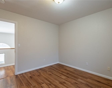 3588 White Mountain Street - Photo Thumbnail 21