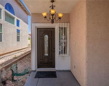 3588 White Mountain Street - Photo Thumbnail 3