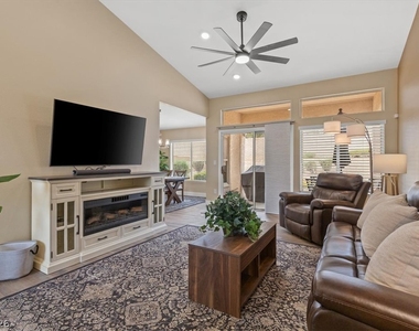 2705 Valley Downs Drive - Photo Thumbnail 7