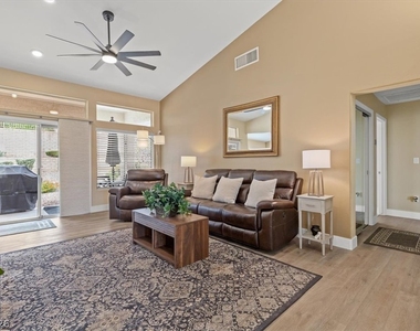 2705 Valley Downs Drive - Photo Thumbnail 6
