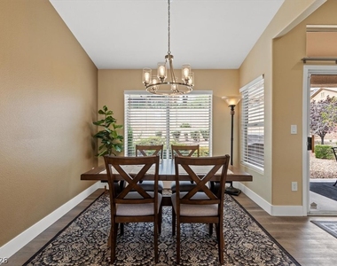 2705 Valley Downs Drive - Photo Thumbnail 13