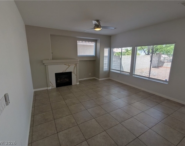 1016 Royal Plum Lane - Photo Thumbnail 16