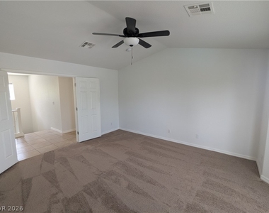 1016 Royal Plum Lane - Photo Thumbnail 23