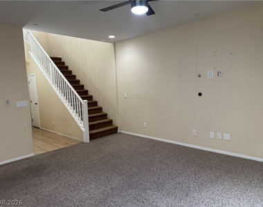 4501 Mollison Mesa Court - Photo Thumbnail 11