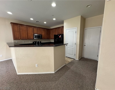 4501 Mollison Mesa Court - Photo Thumbnail 10