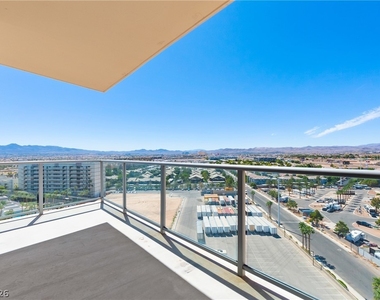 8255 Las Vegas Boulevard - Photo Thumbnail 14