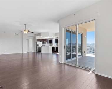 8255 Las Vegas Boulevard - Photo Thumbnail 12