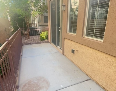 9201 Worsley Park Place - Photo Thumbnail 2