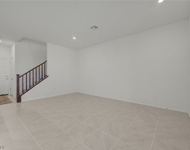 909 Kyanite Lane - Photo Thumbnail 7