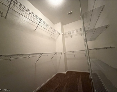 8361 Spruce Bay Avenue - Photo Thumbnail 15