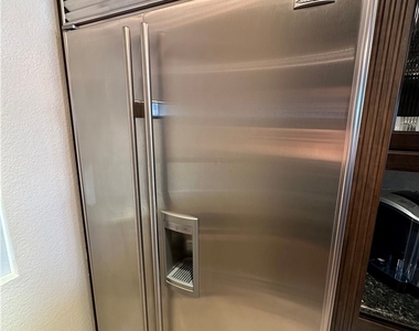 230 E Flamingo Road - Photo Thumbnail 8
