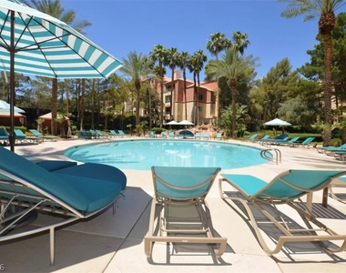 230 E Flamingo Road - Photo Thumbnail 24