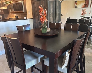 230 E Flamingo Road - Photo Thumbnail 12