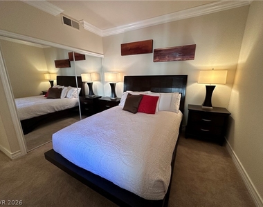 230 E Flamingo Road - Photo Thumbnail 18