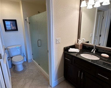 230 E Flamingo Road - Photo Thumbnail 17