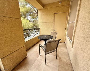 230 E Flamingo Road - Photo Thumbnail 11