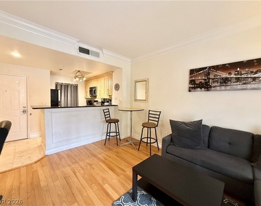 230 E Flamingo Road - Photo Thumbnail 2