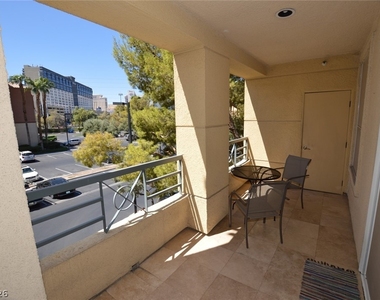 230 E Flamingo Road - Photo Thumbnail 13