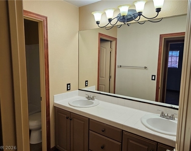 8333 Sedona Sunrise Drive - Photo Thumbnail 9